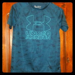UA  Heat Gear loose shirt
